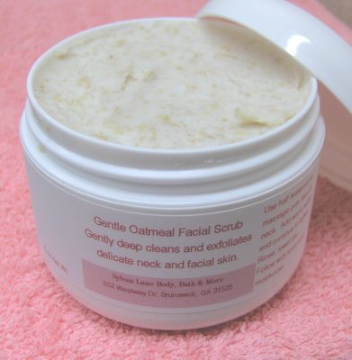 Organic Oat Bran Facial Scrub for sensitive oily skin types