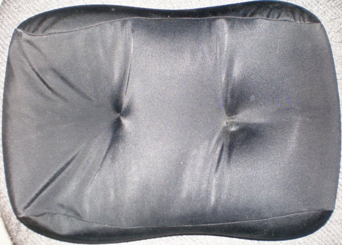 HoMedic, Massage Pillow, 14" x 11", Black New, Great