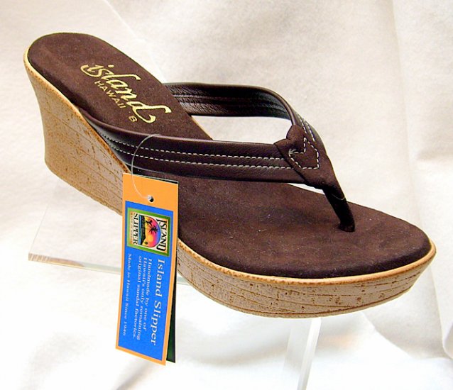 Island Slipper Women's P7220 Wedge Sandal - BROWN SUEDE