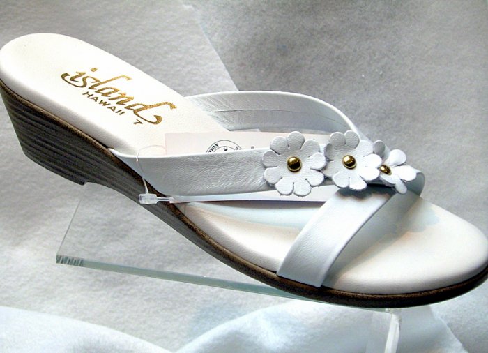 Island Slipper Women's T703 Sandal - WHITE