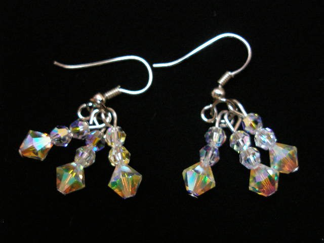 Swarovski Crytsal Ear Ring (MYR 36.00)