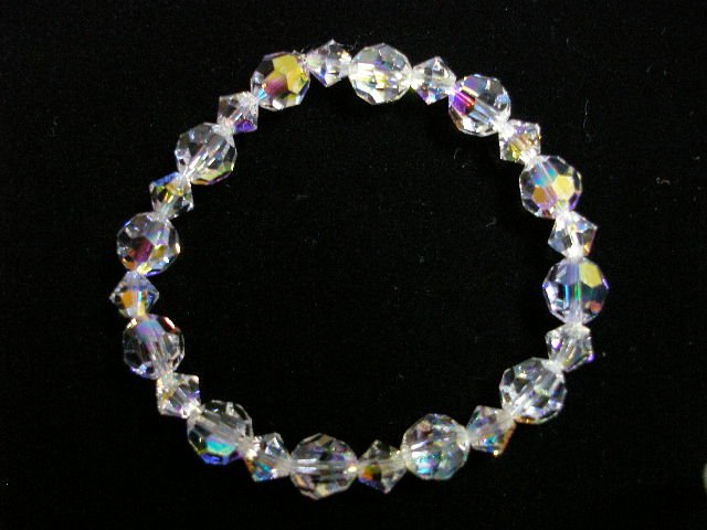 Swarovski Crytsal Bracelet (MYR 68.00)