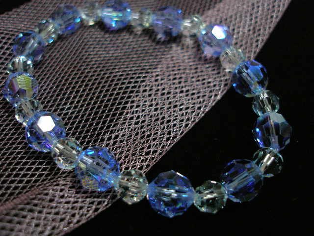 Swarovski Crytsal Bracelet (MYR 75.00)
