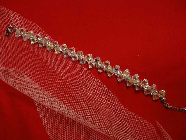 Swarovski Crytsal Bracelet (MYR 125.00)