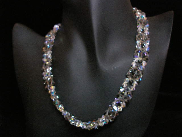 Swarovski Crytsal Necklace (MYR 288.00)