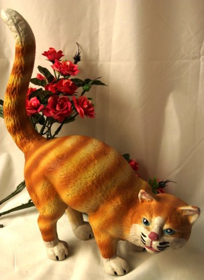 Large Cast Iron Cat Doorstop Yellow Tabby