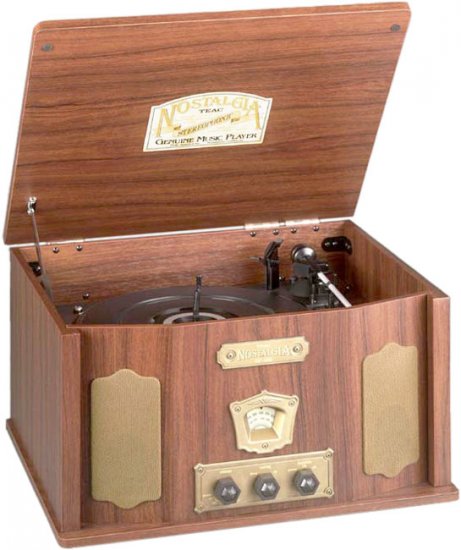 Teac GF-188 Nostalgia Turntable AM-FM System Radio