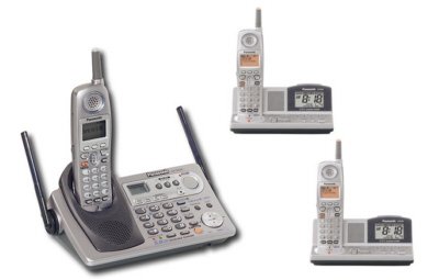 Panasonic KX-TG5240PK2 - 5.8 GHz Digital Cordless Phone System & 2 Extra Handsets with Alarm Clock/R