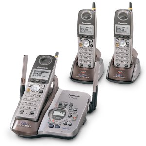 Panasonic KX-TG5453PK3 - 5.8 GHz Cordless Phone With 3 Handsets and Talking Caller ID