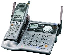 PANASONIC KX-TG5571 - 5.8 GHz FHSS GigaRange Digital Cordless Phone System with Answering Machine