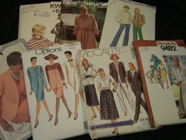 Sewing Patterns 70s 80s Womans LOT 7 Size LARGE