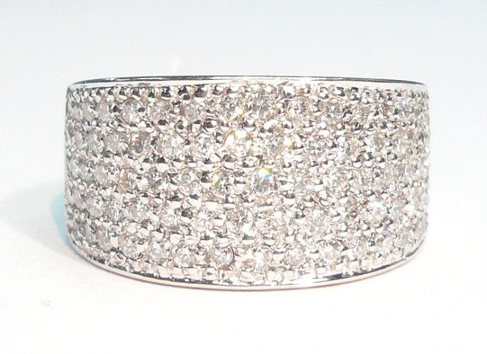 18K White Gold 1.01cts Diamond Ring