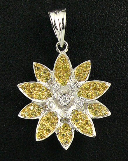 18K White Gold 0.07cts Diamond & 0.38cts Yellow Sapphire Pendant