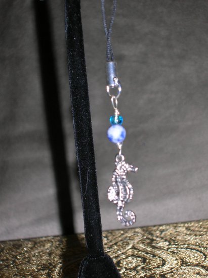 Seahorse charm