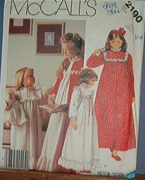 McCall's Sewing Pattern 2190 Night gown and robe, Size 12 14