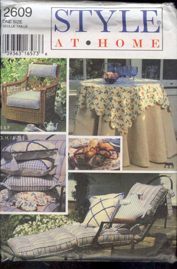 Style Sewing Pattern 2609 Cushions, Pillows, Table Cloth (2) & bread holder, One Size