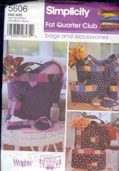 Simplicity Sewing Pattern, 5606, Tote and bgs using Fat quarters, One size