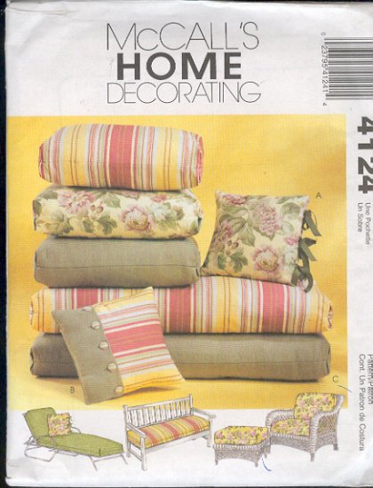 McCall's Sewing Pattern 4124, Cushions and throw pillows, easily adjusted