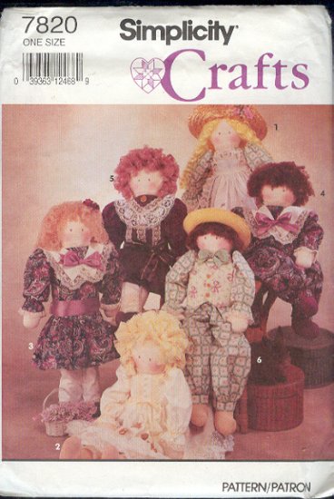 Simplicitiy Sewing Pattern 7820 22" doll and all the clothes pictured