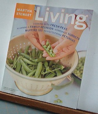 Magazine - Martha Stewart Living - Free Shipping - No. 103 June 2002