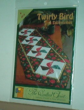 Sewing Pattern Quilted Closet Twirly Bird tablerunner 17X55" Nice.
