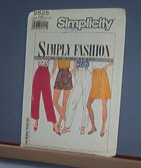 Sewing Pattern, Simplicity 9525 Three Kinds of Shorts and pants Size 6 - 14 Nice