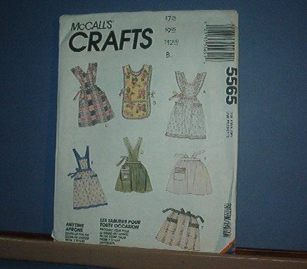 Sewing Pattern McCall's 5565 Aprons 7 each Very weet