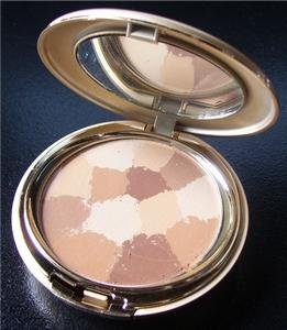 BellaBeauty Veil Compact (Light) Net Wt. 14 g