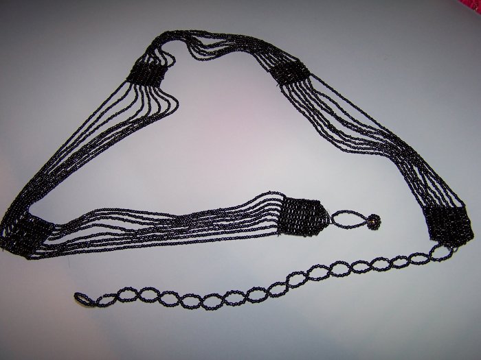 Belt from glass beads