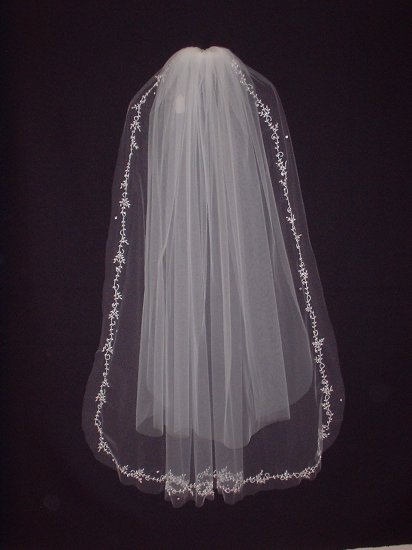 Bridal Veil 187 White
