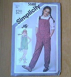 Girls Sunsuit Jump Suit Romper Pull-on Simplicity Sewing Pattern 5688 Sz 8 Uncut