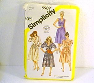 Pullover Dresses with Surplice Bodice Simplicity Sewing Pattern 5989 Sz 14 Miss Uncut