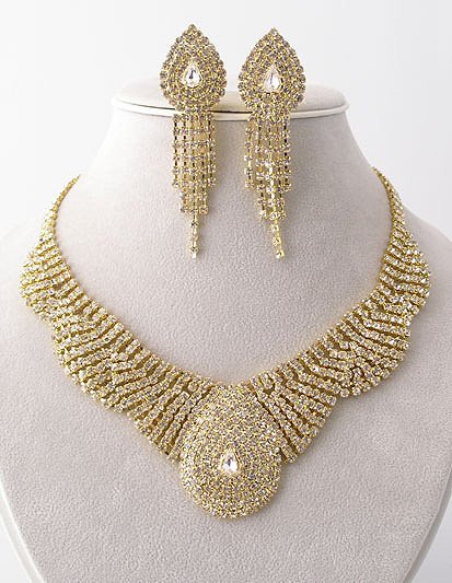 Designer Necklace/Earring Set Reg $69.99