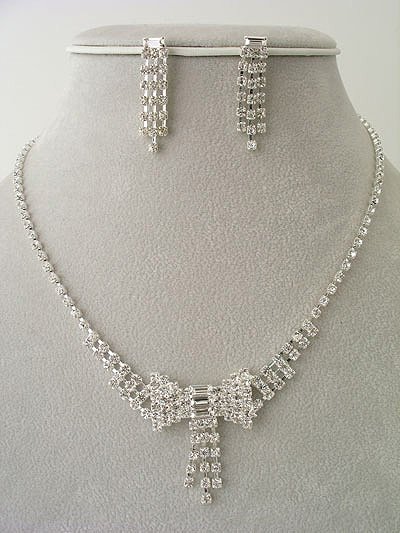 "Bowtie" Designer Necklace/Earring Set Reg $49.99