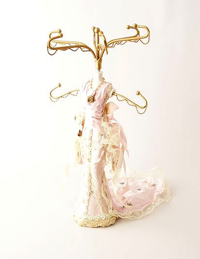 Elegant Figurine Jewelry Organizer Reg $79.99