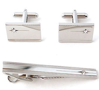 Set of 2 Cufflinks and 1 Tie Pin. Reg $39.99
