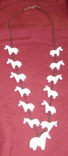 Al White Horse Necklace-2 Dimensional