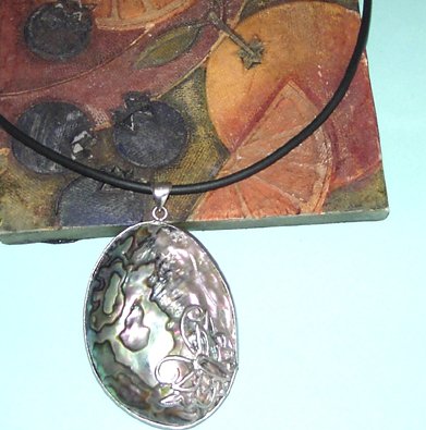 Mother Of Pearl Butterfly Pendant Free Shipping