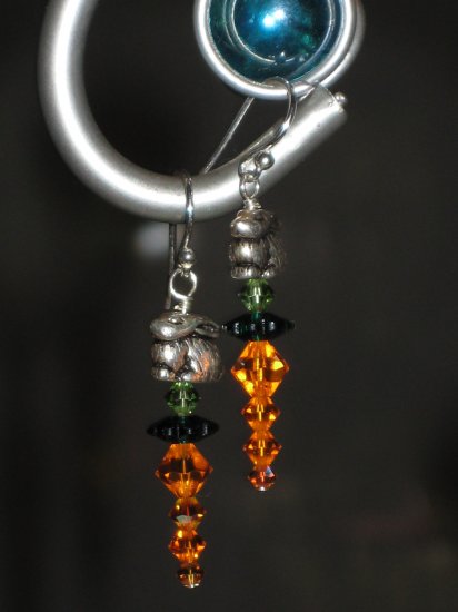 Bunny Snack - Earrings