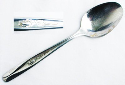 Rogers Cutlery Rosebud stainless IS teaspoon glossy