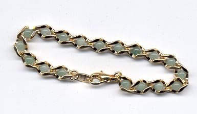 Avon Captured Treasures Bracelet- Aventurine- small