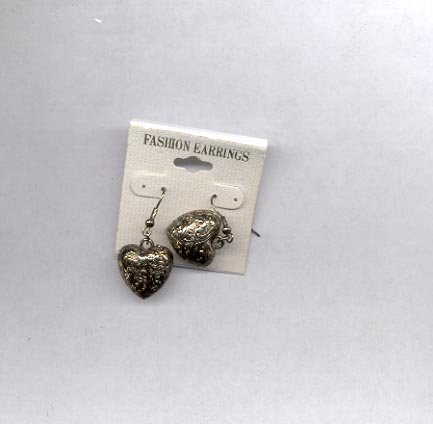 Puffed heart pierced earrings (#54)