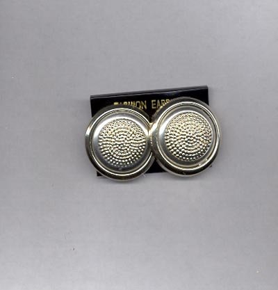 Silvertone clip on earrings (#123)