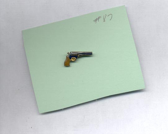 Single Gun hat (lapel ) pin (#87)