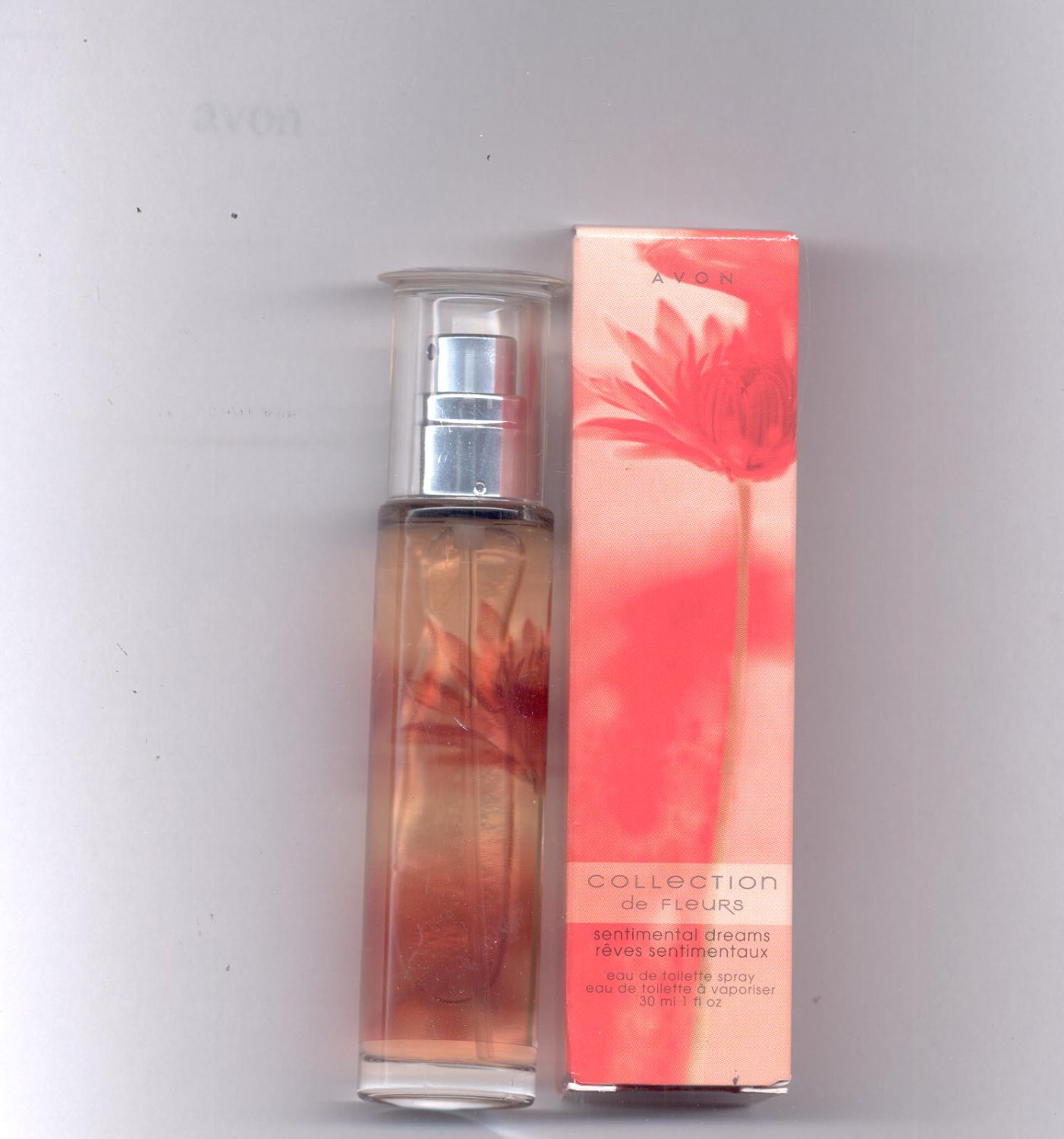 Avon Sentimental Dreams eau de toilette spray- NOS