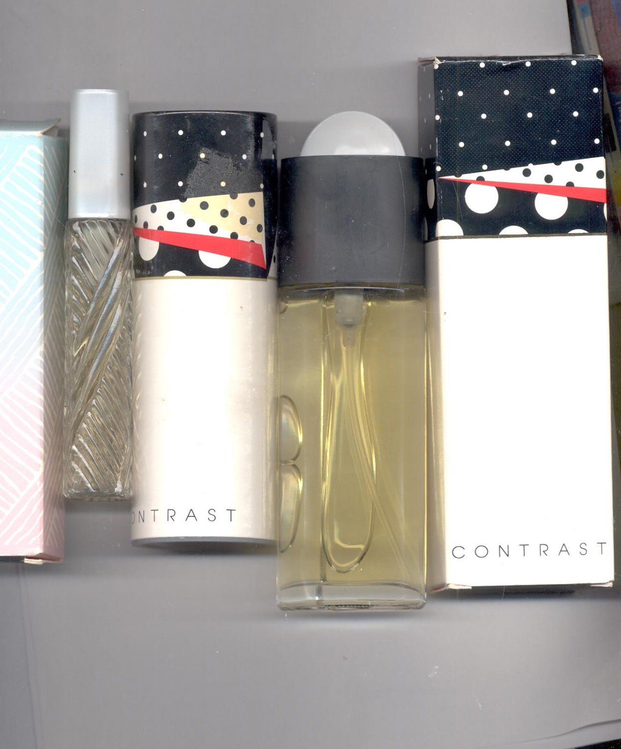 Avon CONTRAST Cologne spray , Talc (Lot # 1)