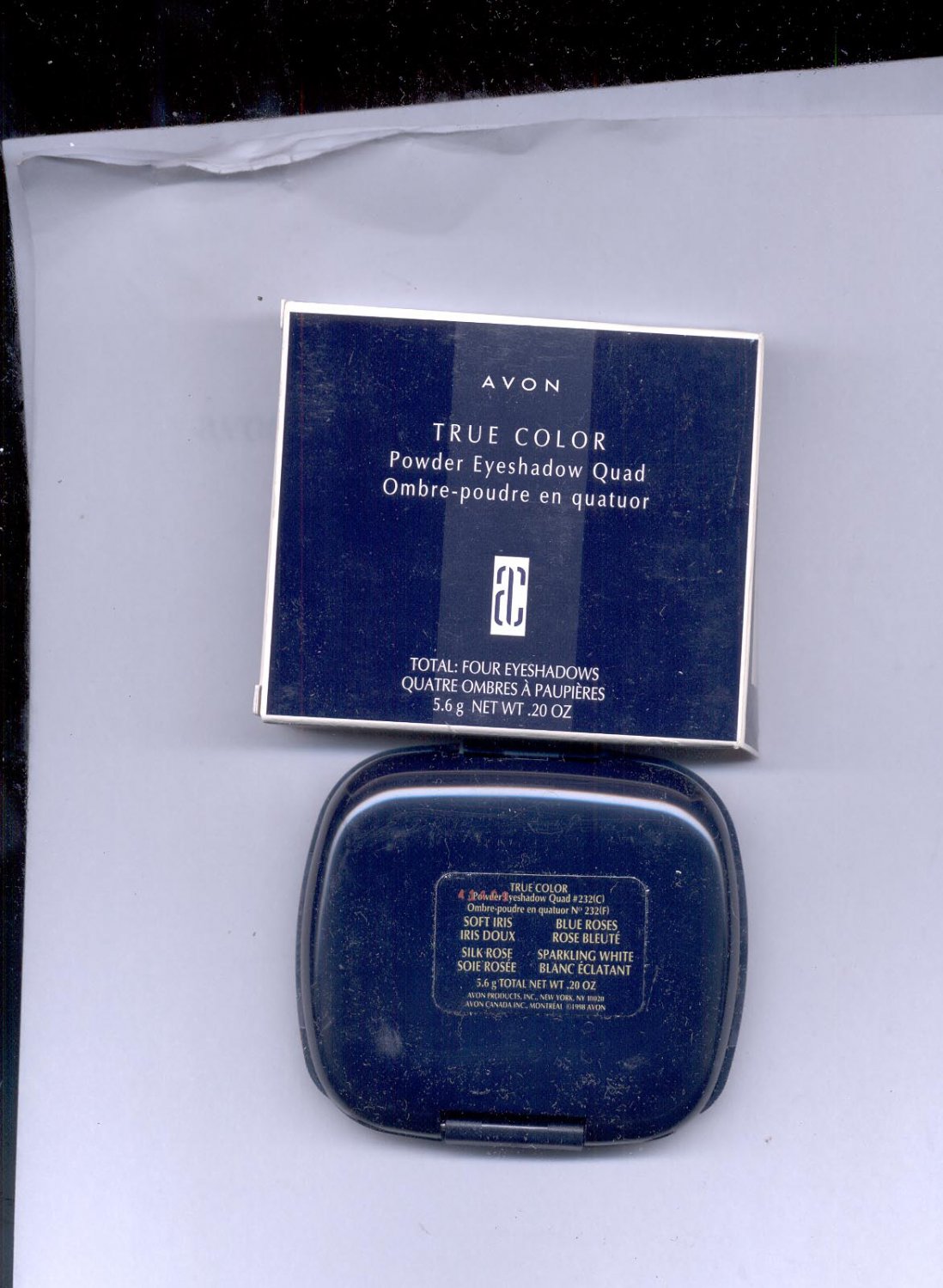 Avon True Color Powder Eyeshadow Quad # 232- Soft Iris, Blue Roses,- NOS