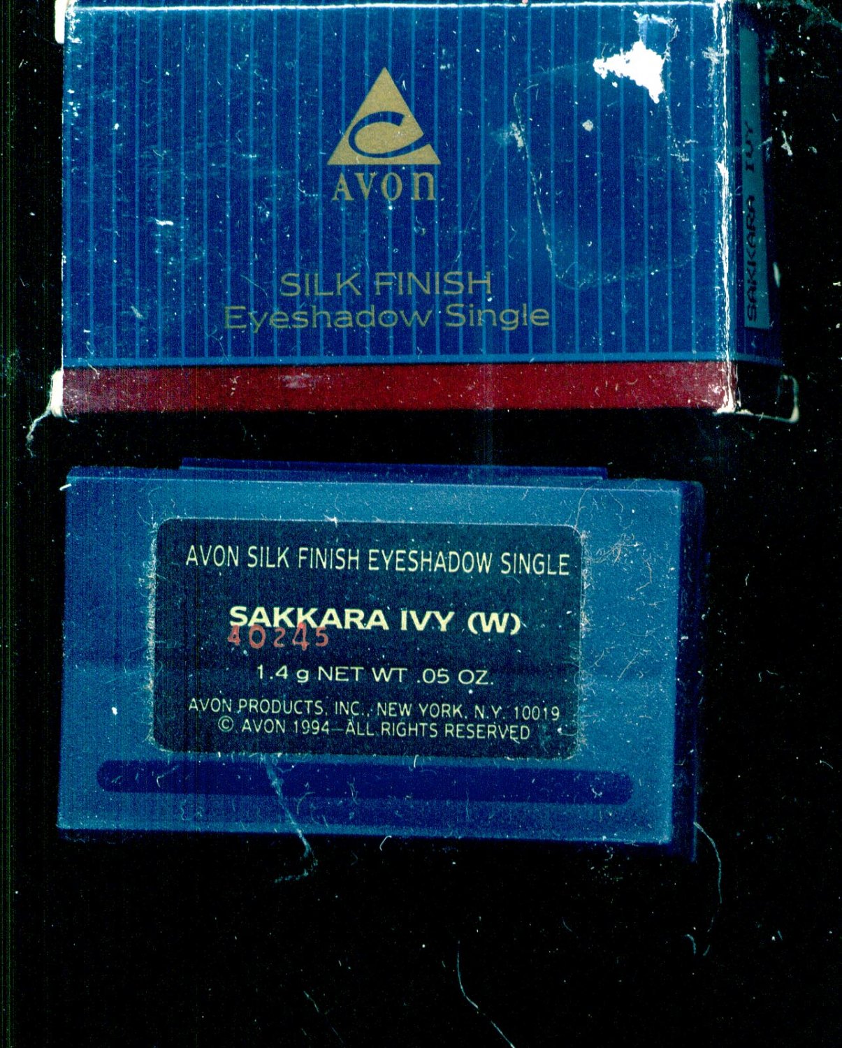 Avon Silk Finish eyeshadow single- Sakkara Ivy- NOS