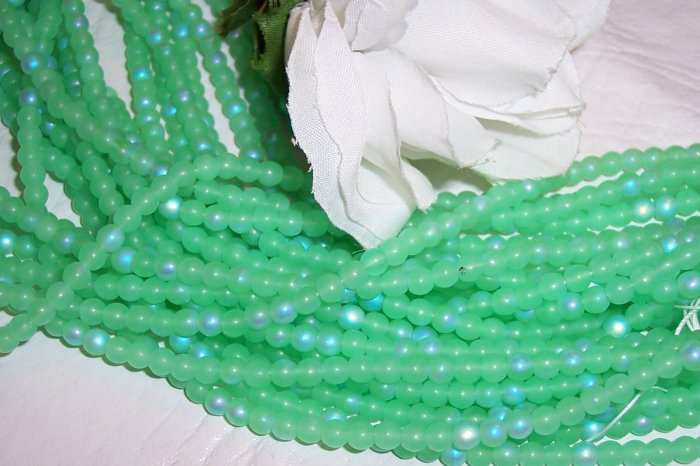 GREEN FROST/AB 4mm Round Czech DRUK Beads 100 pack