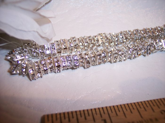 SILVER/CRYSTAL Rhinestone Squaredelles 6mm q.10